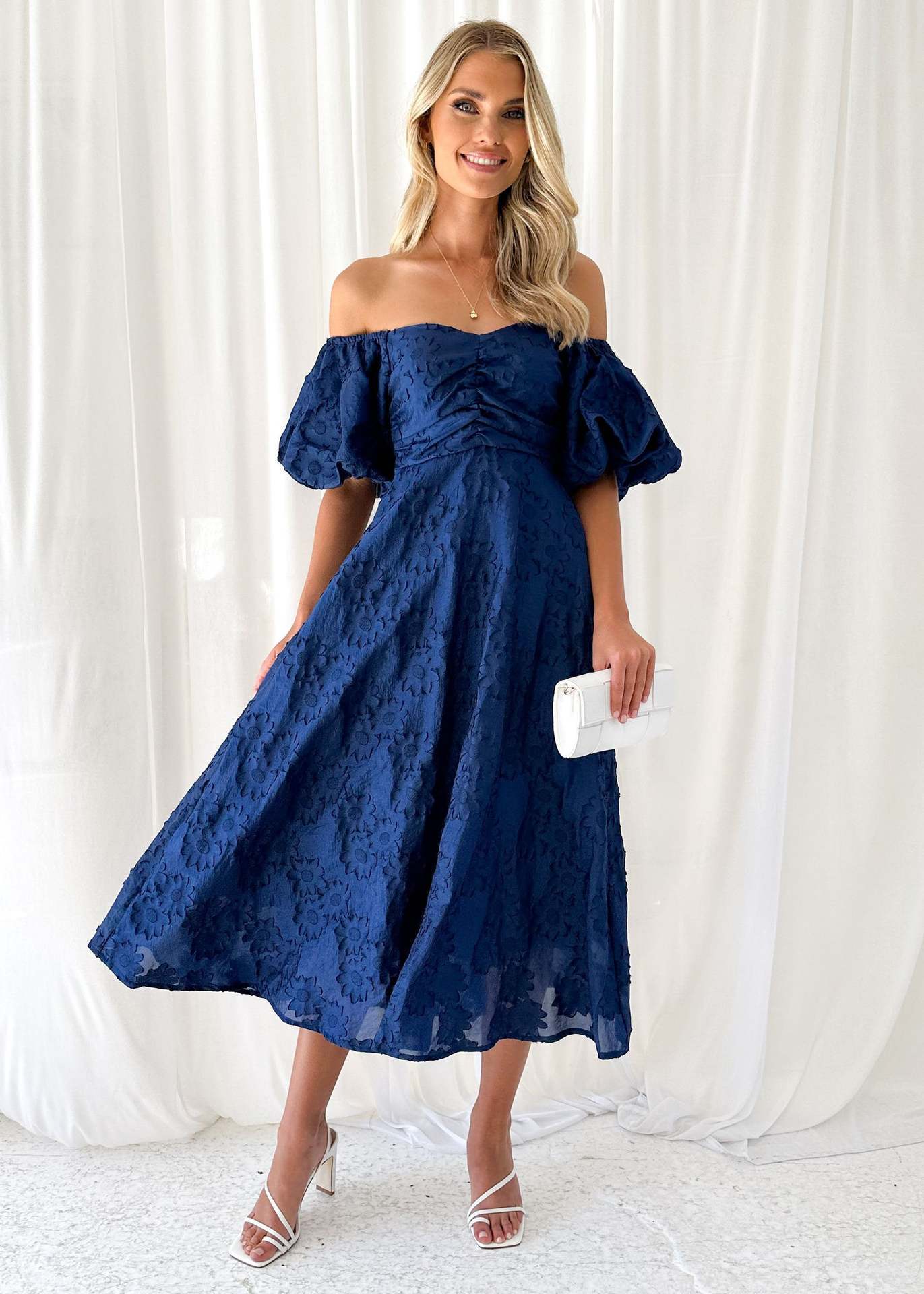 Spring And Summer Seaside Vacation Style Puff Sleeve Waist-tight Dress Women