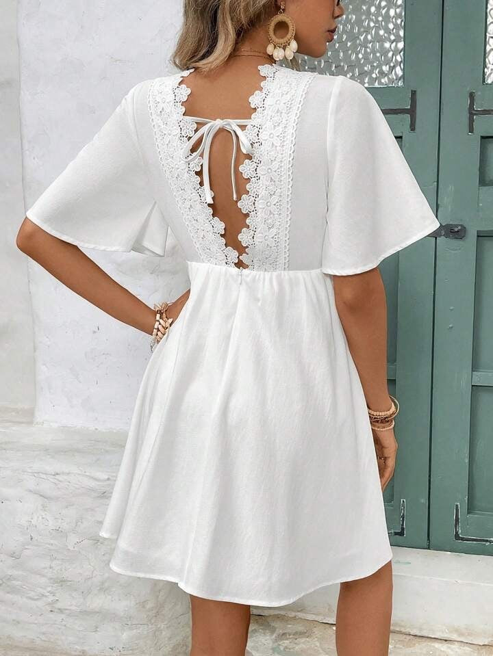 Women's Fashion Lace Splicing Pullover V-neck Short Sleeve Dress