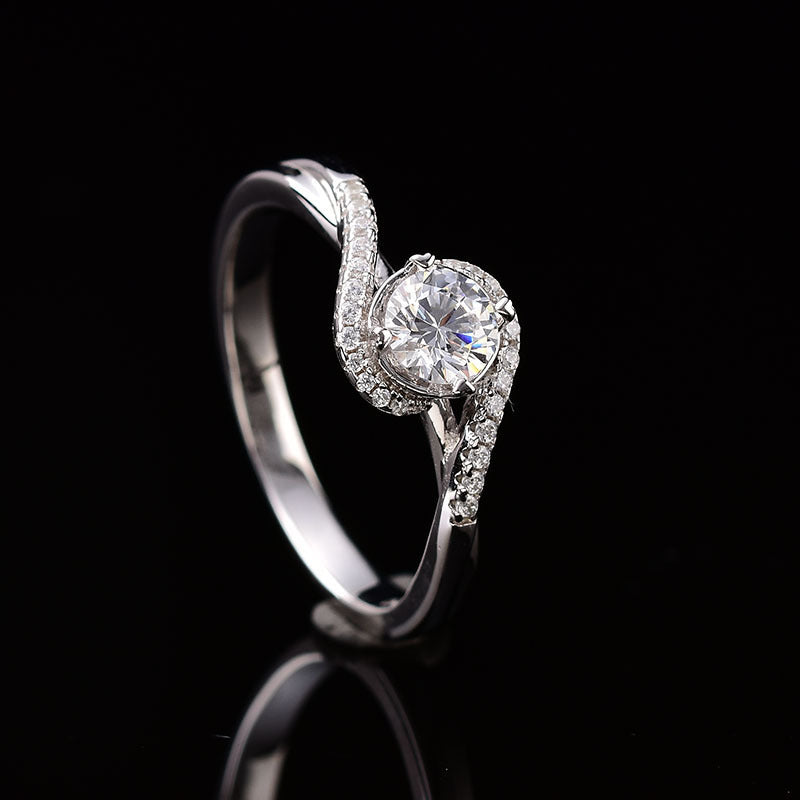 Synthetic Moissanite Angel Eyes Women's Ring