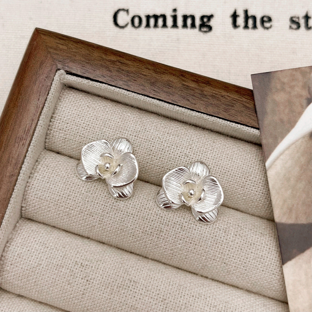 Elegant Retro Flower Fashionable Earrings