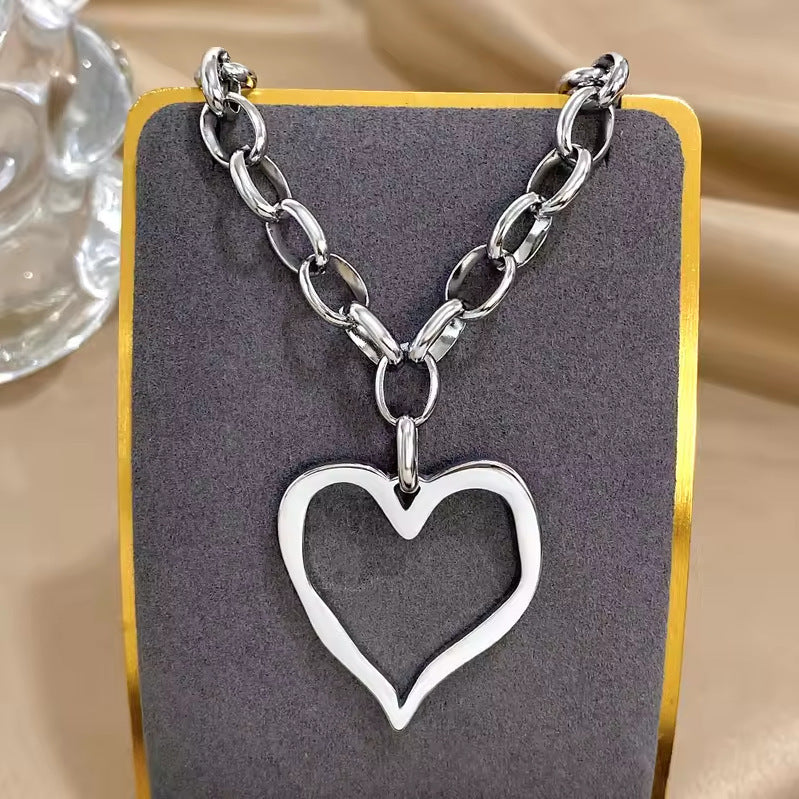 Heart Stainless Steel Vintage Exaggerating Heart-shapaed Necklace