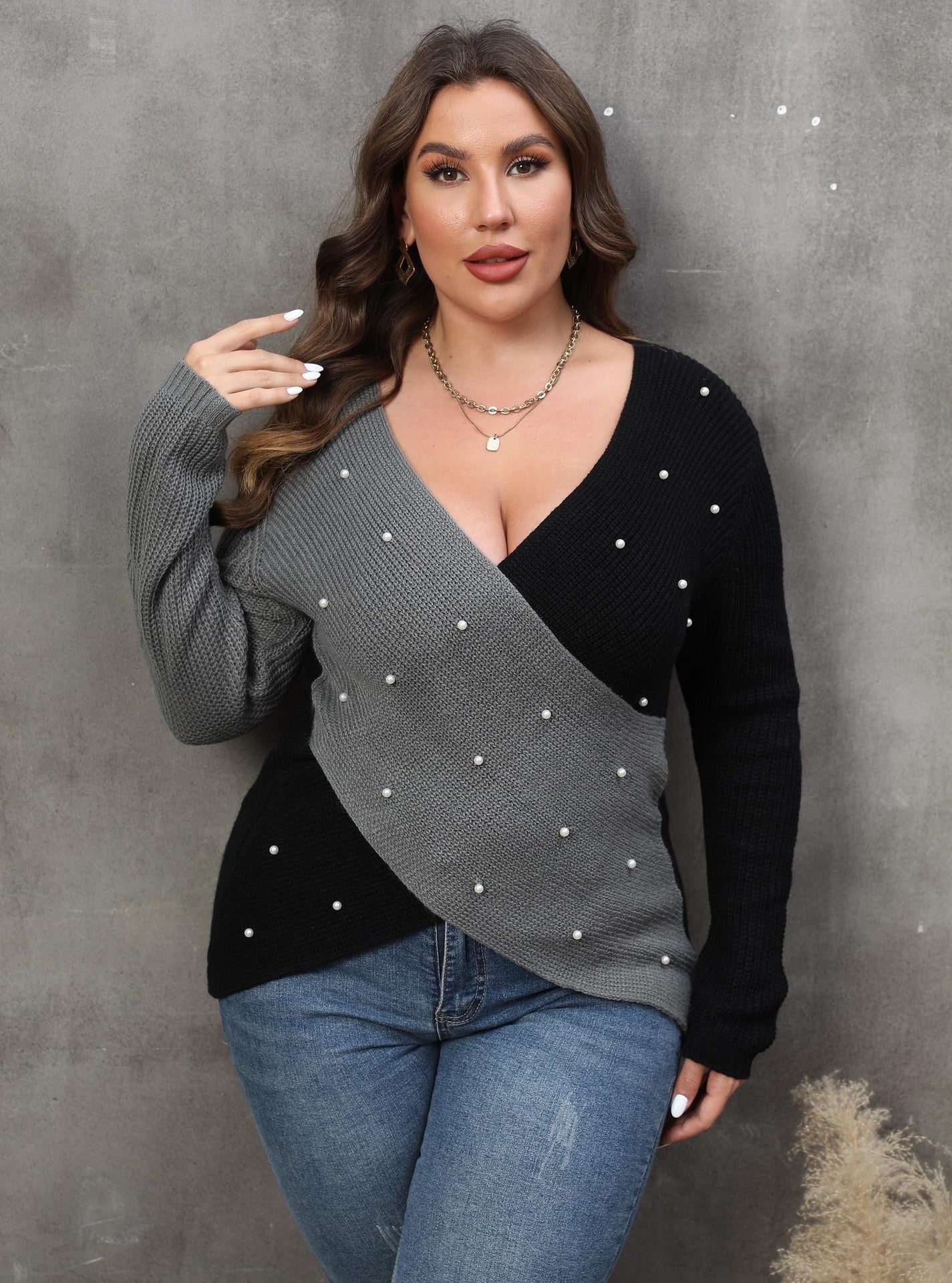 Plus Size Women's Color Contrast Patchwork Deep V Cross Sexy Beaded Sweater
