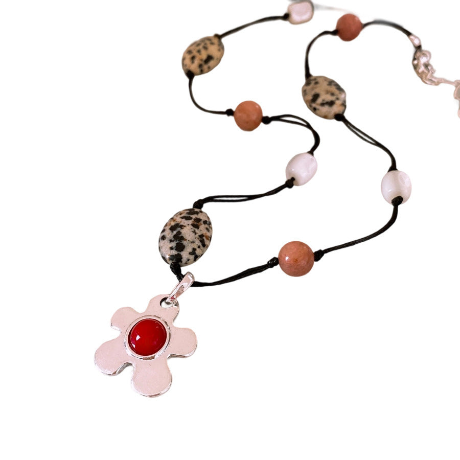 Stone Shell Beaded Flower Pendant Necklace Simple Ethnic Style All-matching