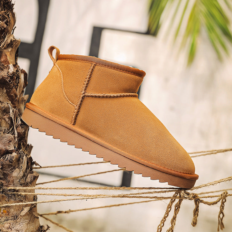 Men's snow boots made of thick cowhide warm and non slip oversized cotton shoes