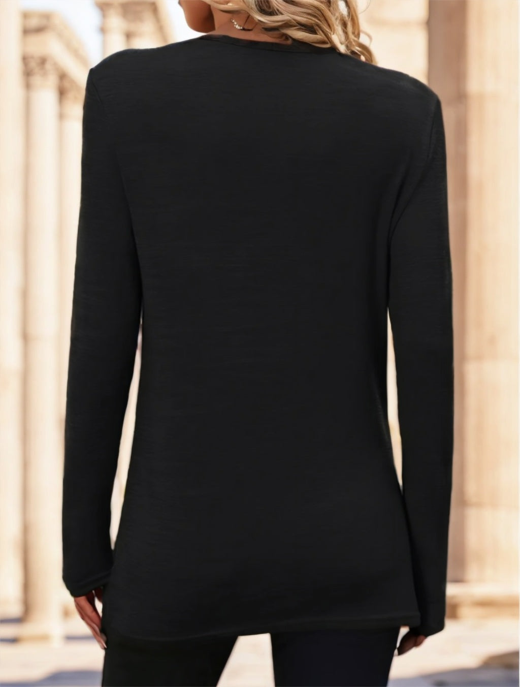 Solid Color Twist V Crew Neck T-Shirt