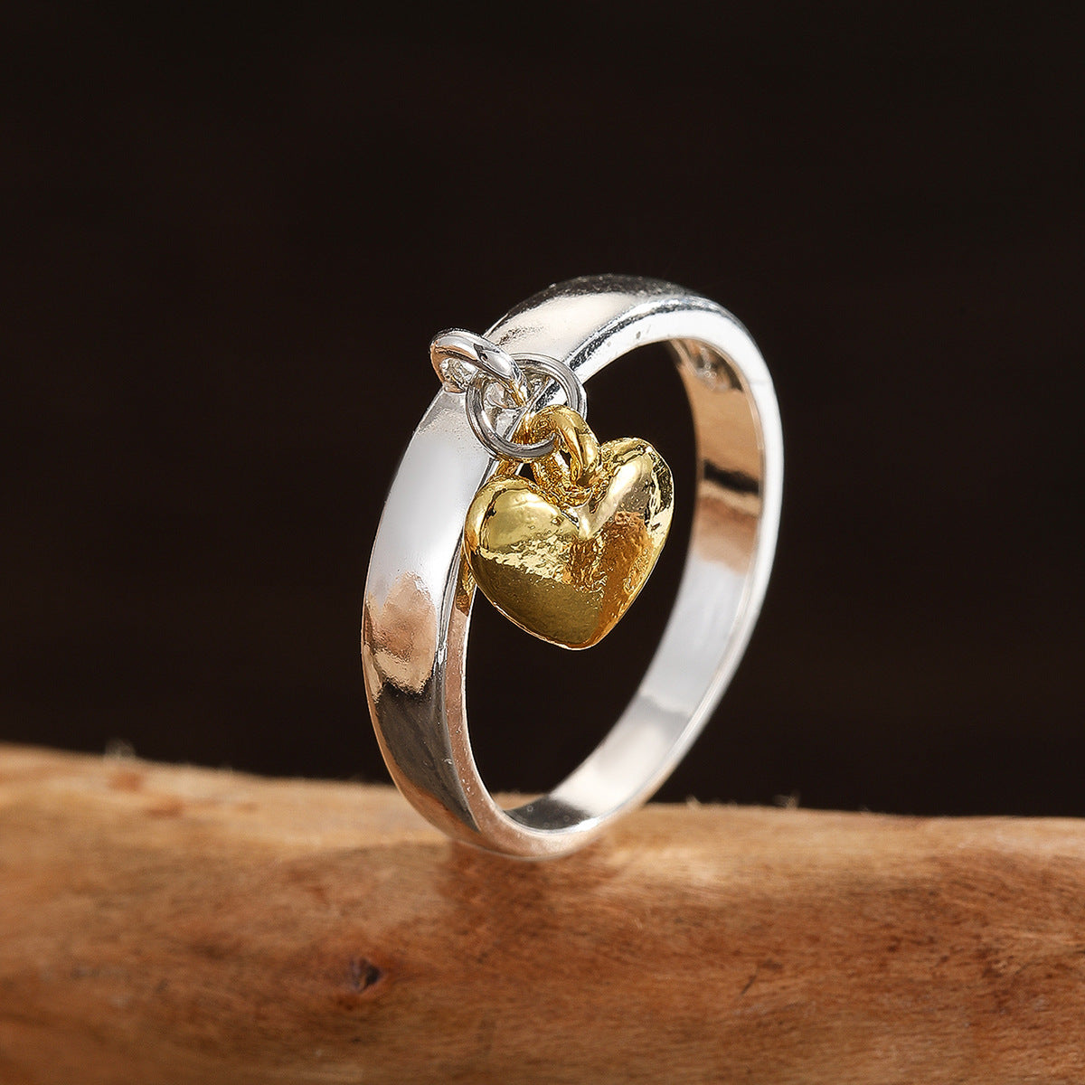European And American Retro Simple And Exaggerated Women's Ring